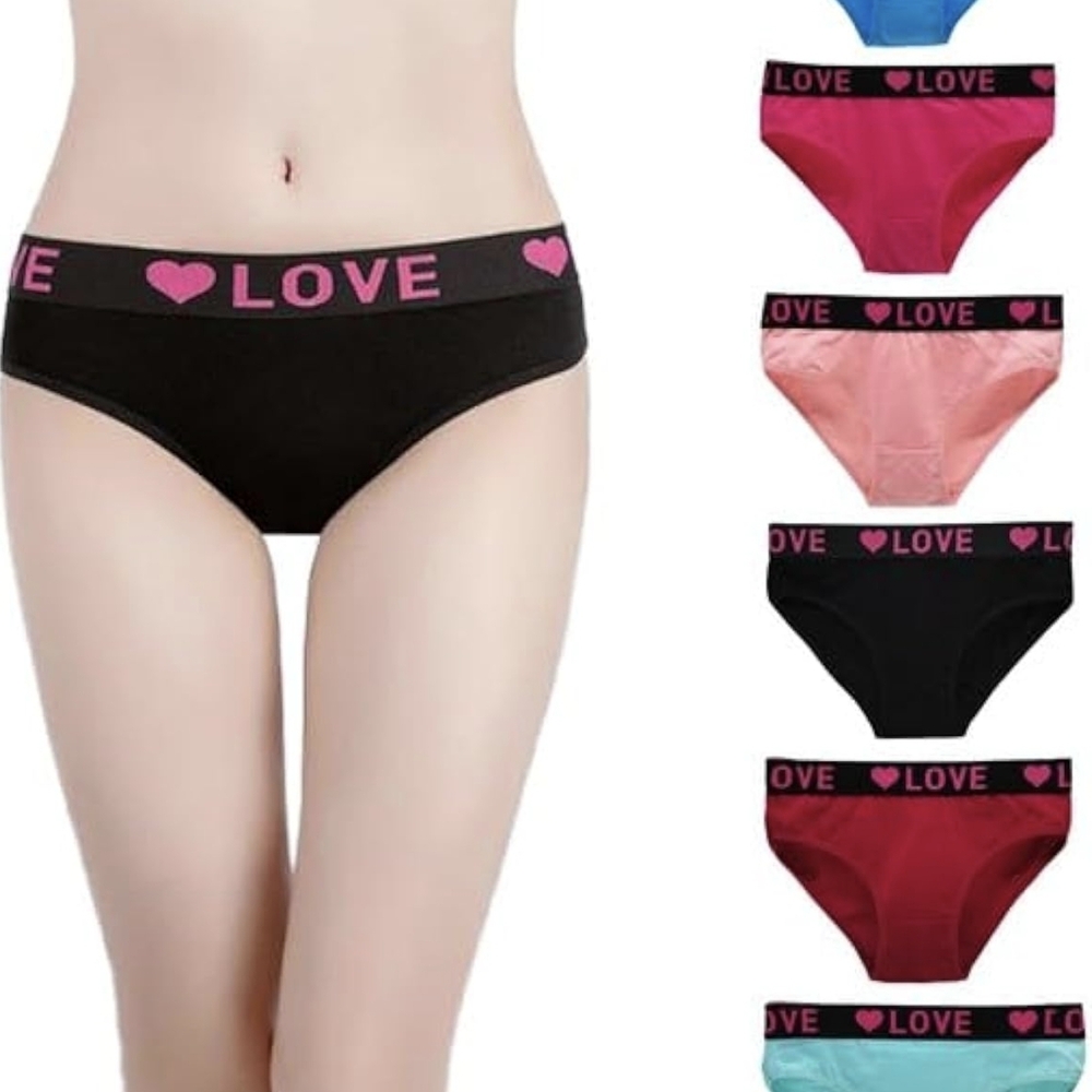 Women's Love Print Panties Set